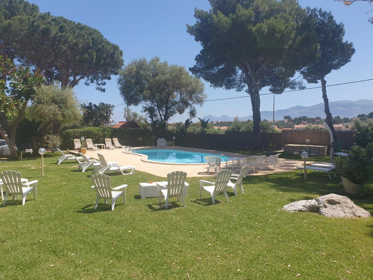 Villa Mariella Carini Exterior foto